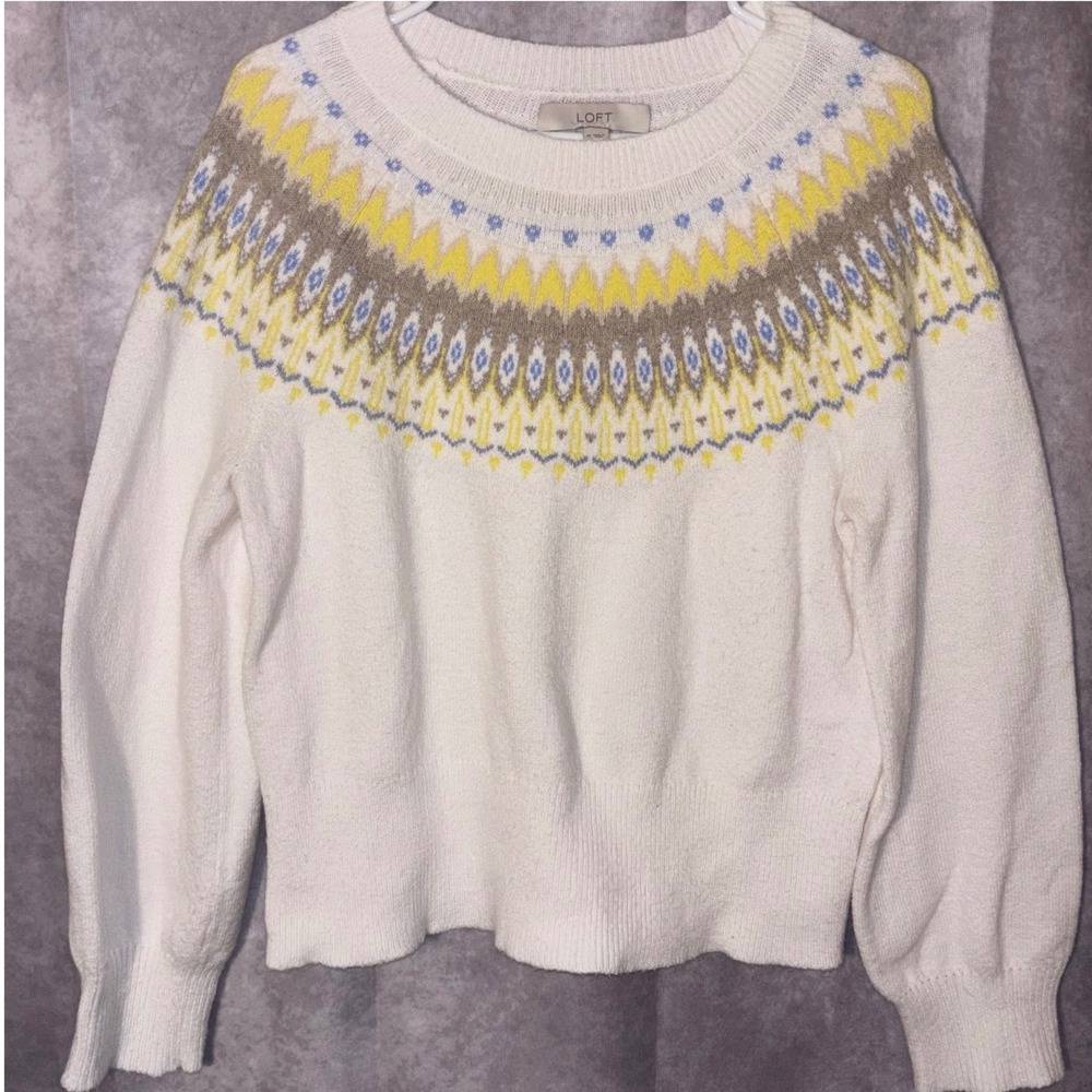 Ann Taylor LOFT Women‎ Medium Nordic Cream Blue Fair Isle Yoke Knit Sweater
